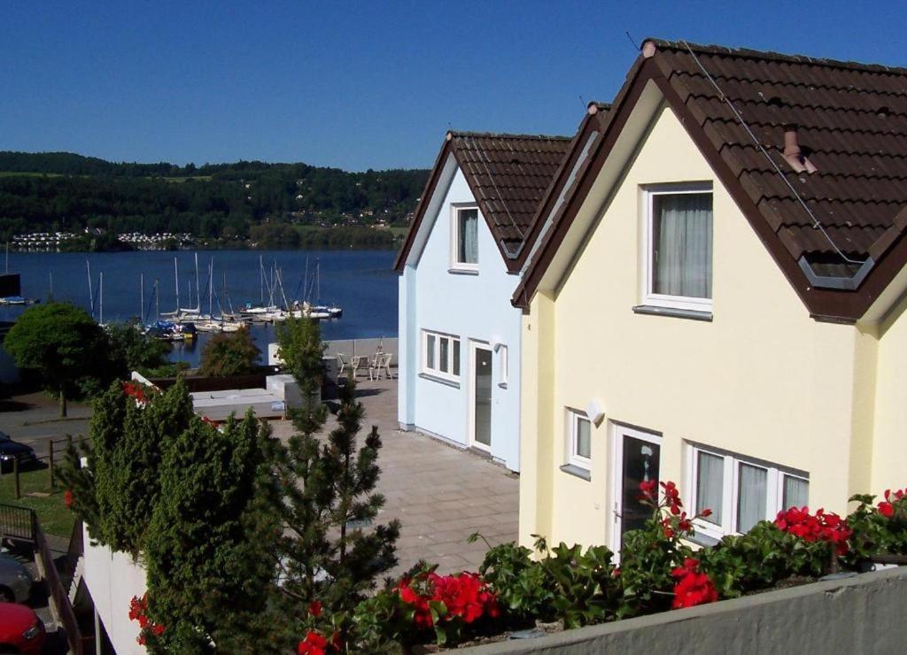 Seeblick Geniessen In Schoener Fewo Am Edersee Scheid  Exterior foto